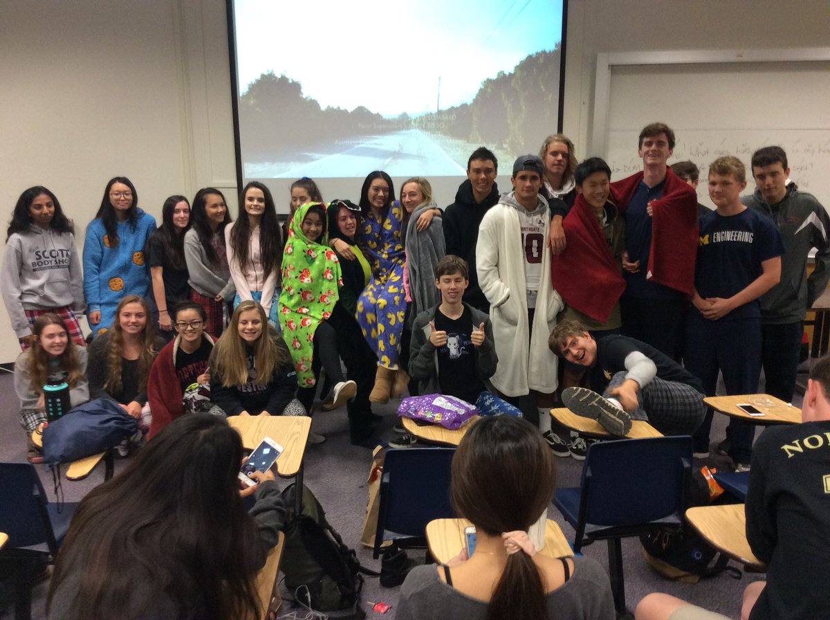 harrisishistory's tweet photo. Our first pajamas and movie day of the year in #AmericanThreads with @AmberLineweaver https://t.co/DcwAn3mFYZ