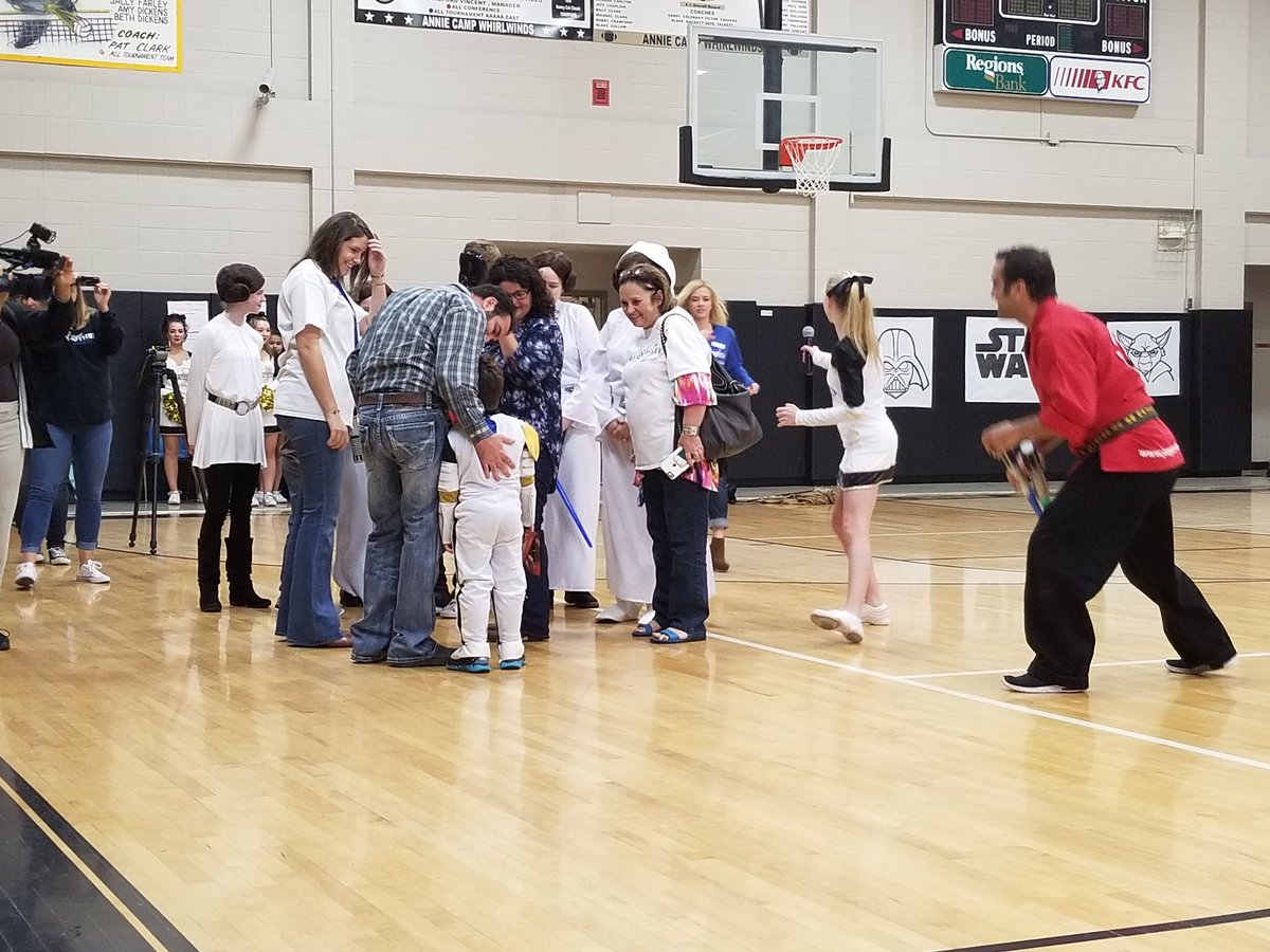 ACWhirlwinds's tweet photo. AC granted a special wish today through the Make-A-Wish foundation! #caneclassroom https://t.co/h4ElVWYMqj