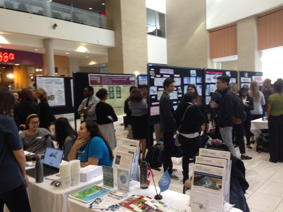 MacWaterNet's tweet photo. Great diversity of water research shared at the Student Research Showcase. 

Now onto the Closing Ceremony!

#MWW2017 https://t.co/RQvexnU01d