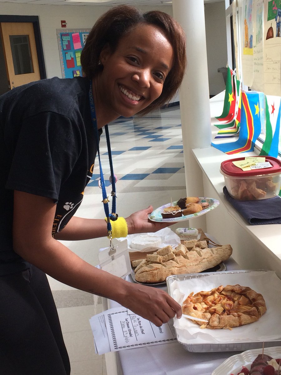 JacksonESFrench's tweet photo. W.T Jackson celebrates The French Week and IB with The Culinary Contest@WTJProgramAdmin @WTJPrincipal @APatWTJ @APSWorldLang @CarstarphenMJ https://t.co/t9HuPUEHWt