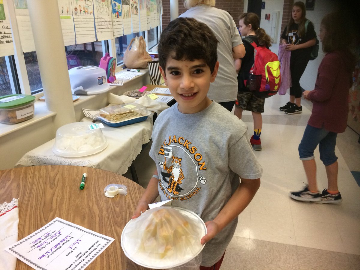 JacksonESFrench's tweet photo. W.T Jackson celebrates The French Week and IB with The Culinary Contest@WTJProgramAdmin @WTJPrincipal @APatWTJ @APSWorldLang @CarstarphenMJ https://t.co/t9HuPUEHWt