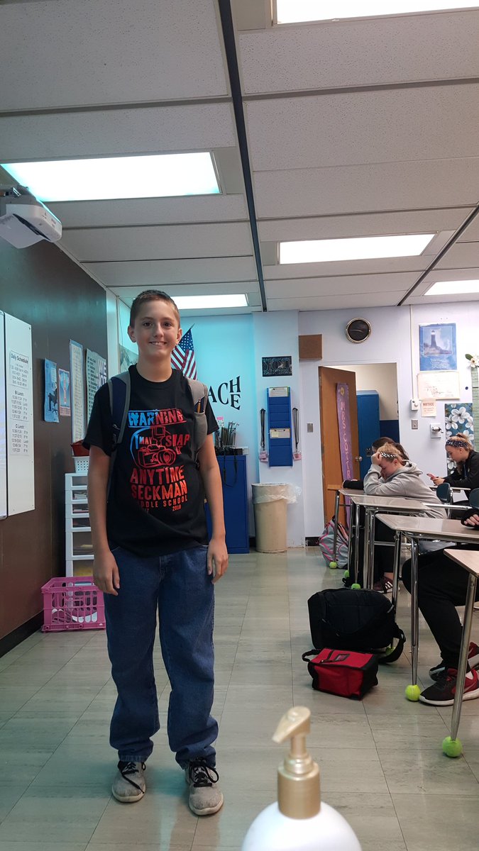 SMSyearbook_'s tweet photo. Love our new yearbook shirts. https://t.co/T3wEXbQIdE