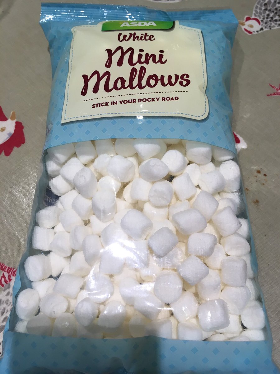 IanMuzzmuzza's tweet photo. @GillinghamFNF @hwoolway97 Yes @hwoolway97 let me know if you need these for date night tomorrow #thirddate #withtheparents #stickinyourrockyroad https://t.co/oOgAa0F5p1
