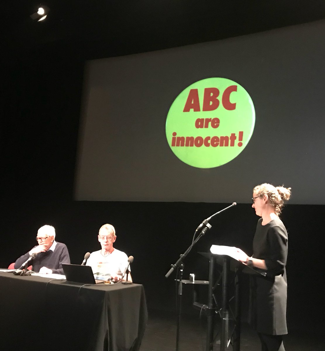 philchamberlain's tweet photo. One of the biggest threats to journalism are corrupt companies using defamation laws, Duncan Campbell tells #abc40 https://t.co/E4XGKOcHks