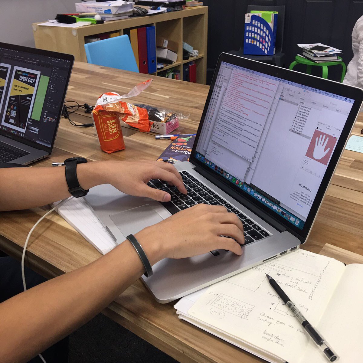 DiscoGcoding's tweet image. We're back from New York, ready &amp;amp; inspired for the end of this year. 💪

More to come 📲

#CodingForKids
#InnovatingHarrow
#ComputerScience