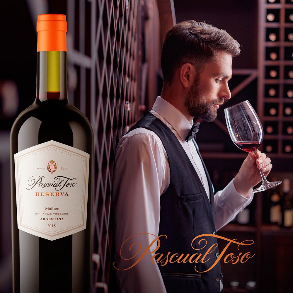 Always is good be able to enjoy those little moments dedicated to oneself. Pascual Toso Reserva, a wine designed for you.