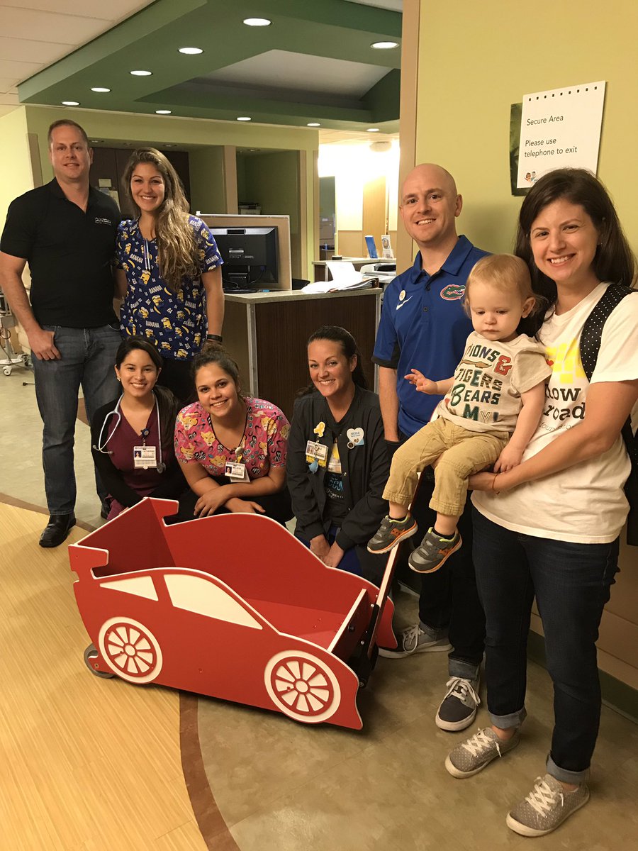 Today we donated our fourth wagon at @FloridaHospital for Children This one is in the Pediatric Oncology unit!