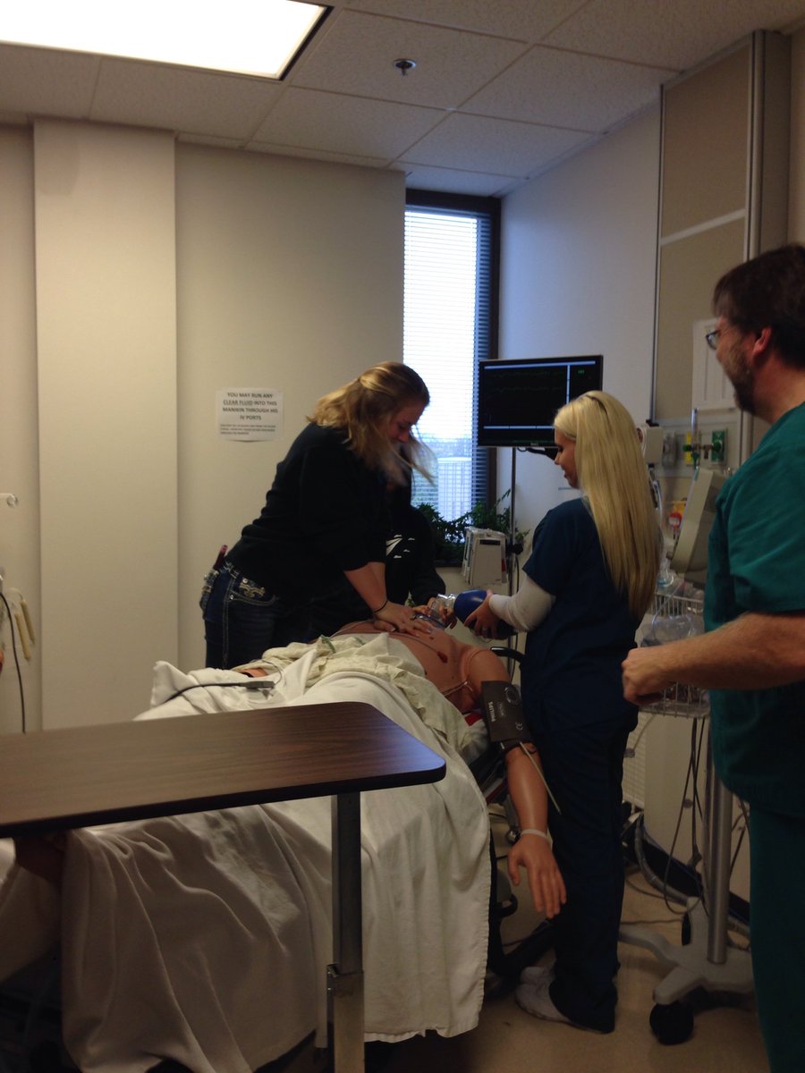GTexler's tweet photo. Maddie saves a life in the CSCC Simulation Lab https://t.co/xxSPHyupbP