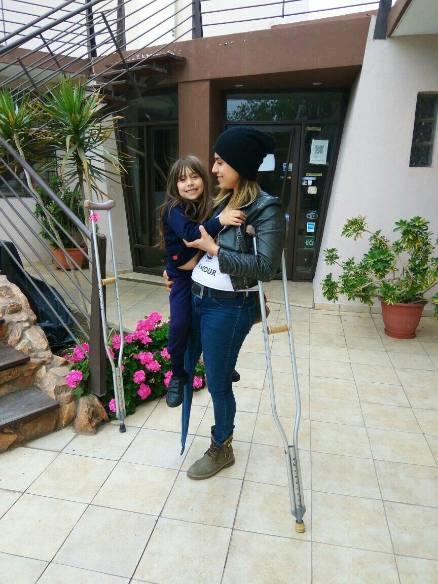 salvinamusica's tweet photo. Vamos $930.000🎶🎵🎶 Estoy feliz! Emi va a poder señar y encargar la pierna cuando lleguemos al millón! Porfa muuuchos RT! 😄😄😄 https://t.co/7KidUWpxVB