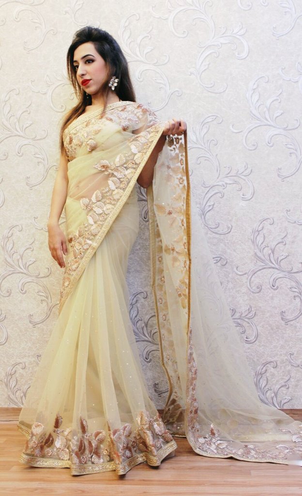 SiyaFashionsuk's tweet photo. Pure Net Saree
#net #pure #purenet #Desinger #netsaree #SareeSwag #sareetwitter #FashionTech #Fashionista #asian #hire #collabration https://t.co/Cx4Z6cGz8K