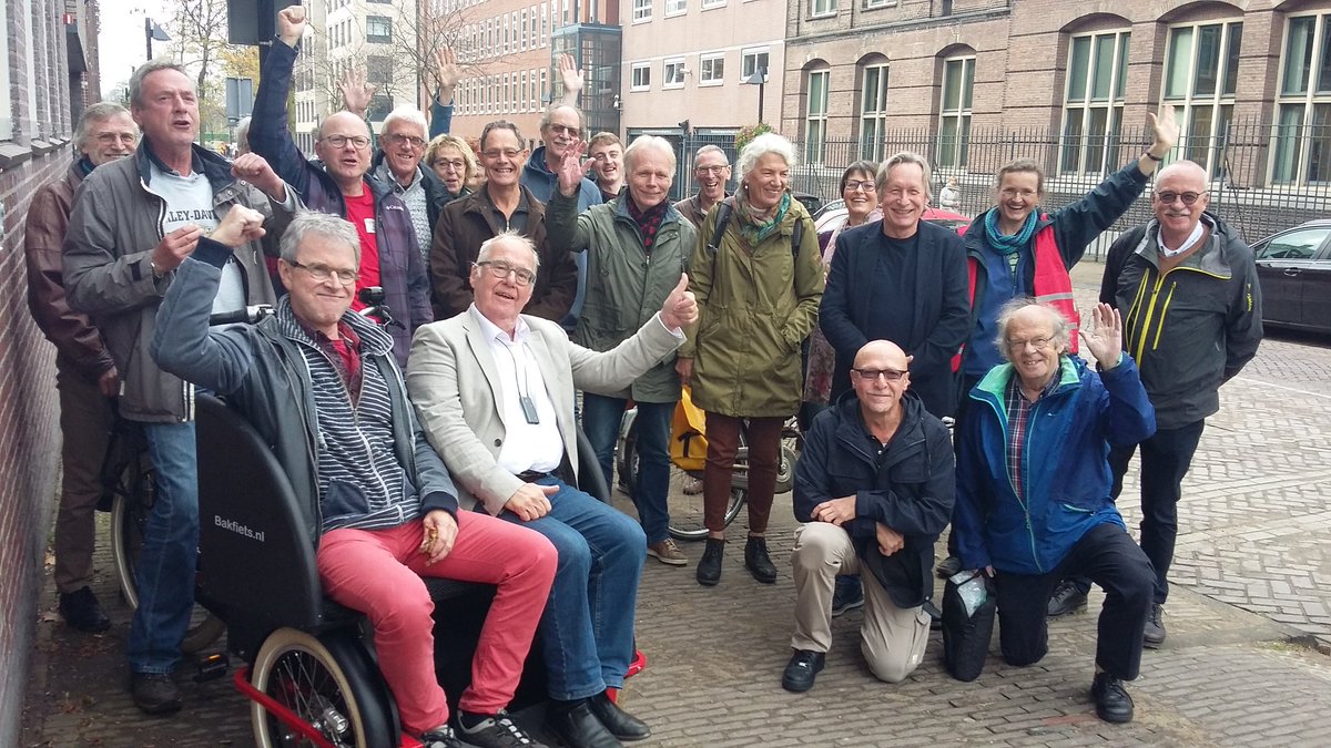 FietsenJaren's tweet photo. Inspirerende ochtend met FAJ-vertegenw uit heel NL én nwe riksja @fietsersbond @FNOZorgvKansen  @CycleWithoutAge @Mobiel21 @FietsberaadVL https://t.co/mx5nBru3vO