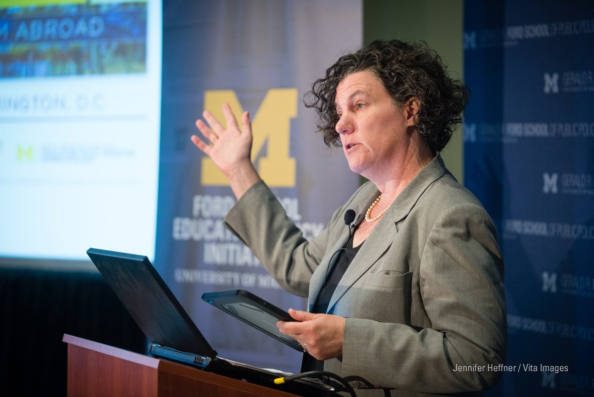 fordschool's tweet photo. 👏 Congratulations to #fordschool prof &amp; @edpolicyford co-director Sue @Dynarski on receiving the 2017 @Spencer_Fdn Award. We're #soproud. 💙💛 https://t.co/c1wtSMlslN