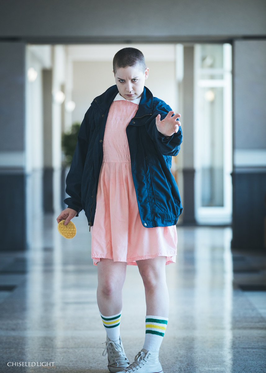 chiseledlight's tweet photo. Can't wait to finish #StrangerThings tonight!
11 cosplay: @TehrayCosplay Demigorgon: @sherylsykora
#StrangerThings2 #StrangerThingsFilms https://t.co/I2HH6IQEMN