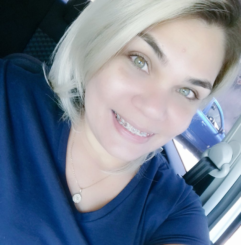 Gabriel37510285's tweet photo. Que nenhum dia nublado, 
ofusque à beleza, 
Que à em nosso Olhar

#meuraiodesol 💙@deckko 💏 https://t.co/K1mIDgUqob