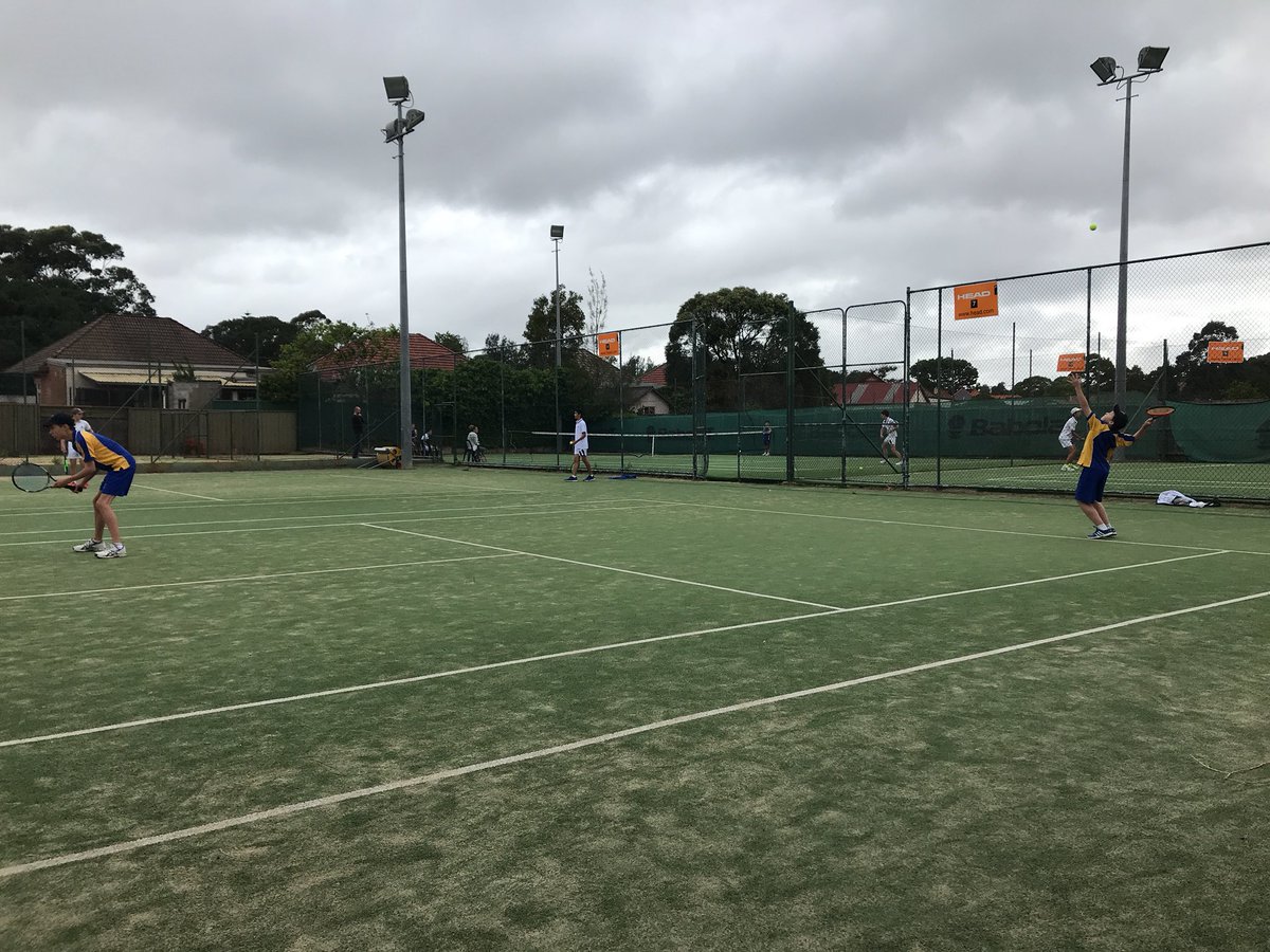 Despite the weather some great tennis in the 9A’s and B’s vs Trinity 🎾 @tannock_mark