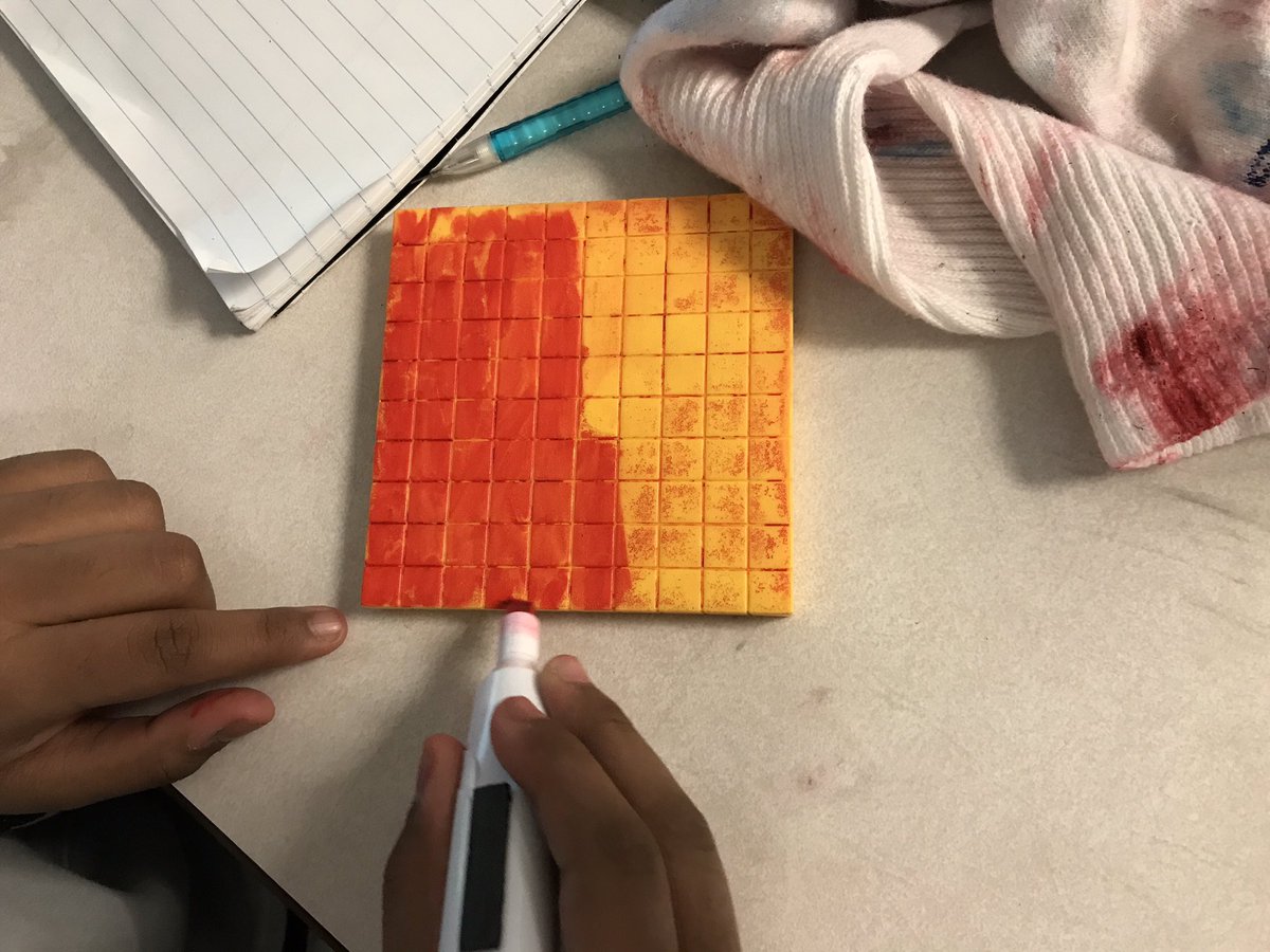 kendra_wads's tweet photo. Using dry erase markers on hundreds blocks to practice reading and writing decimals.....#gamechanger! #simmonspride @simmonsbulldogs https://t.co/BnT6HbqCHF