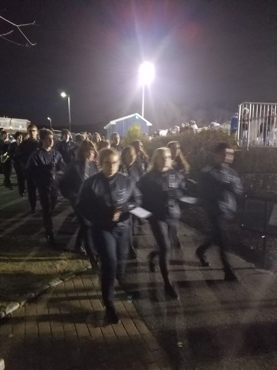 GeorgeDealy's tweet photo. It's almost game time as the Medfield marching band makes their grand entrance. https://t.co/PpCDWlrsnw