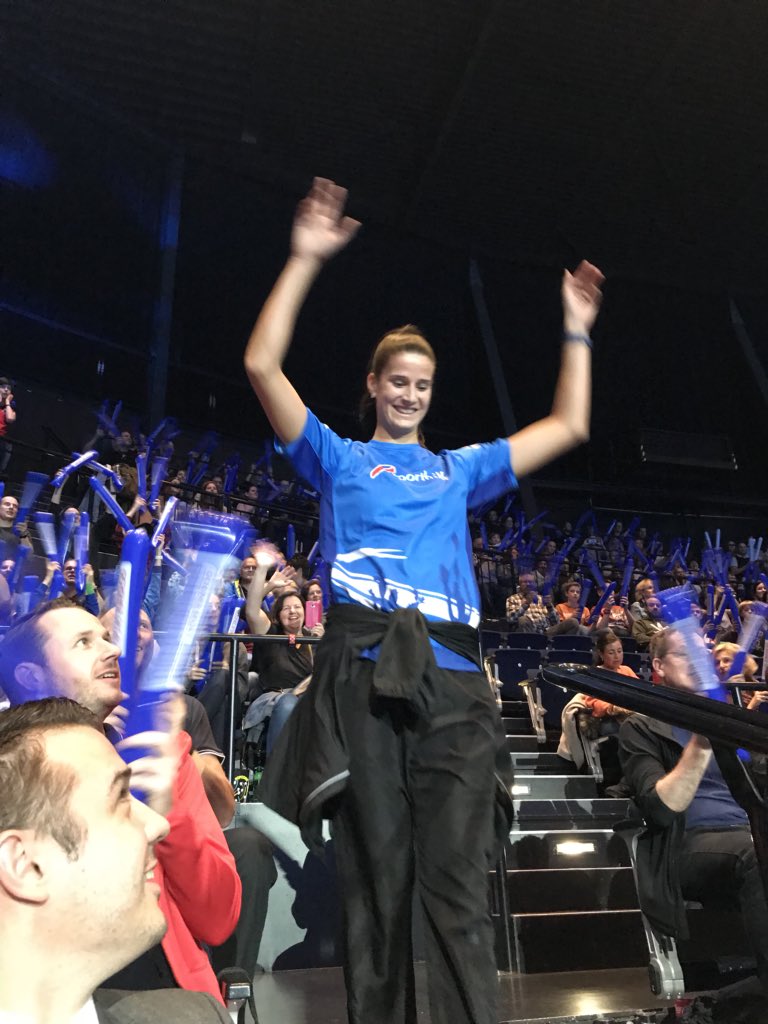 BallesJean's tweet photo. Tolle Stimmung am Super10Kampf 2017 Danke Ochsnersport https://t.co/ihO8eXyRg0