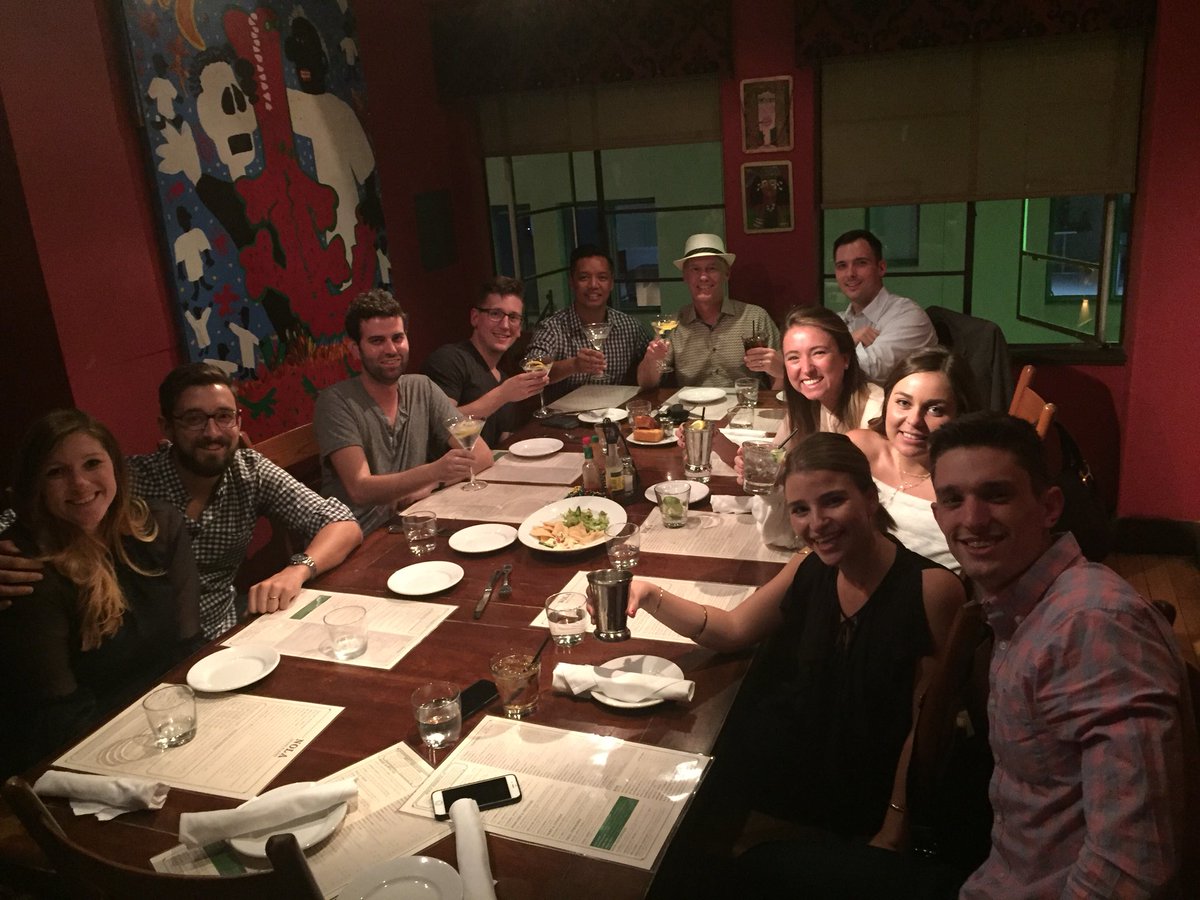jflowersiv's tweet photo. Connecting with associates from the SAP Presales Academy for dinner in Palo Alto while supporting the Business Reimagined Tour #PresalesFun https://t.co/mkkOJSMunH