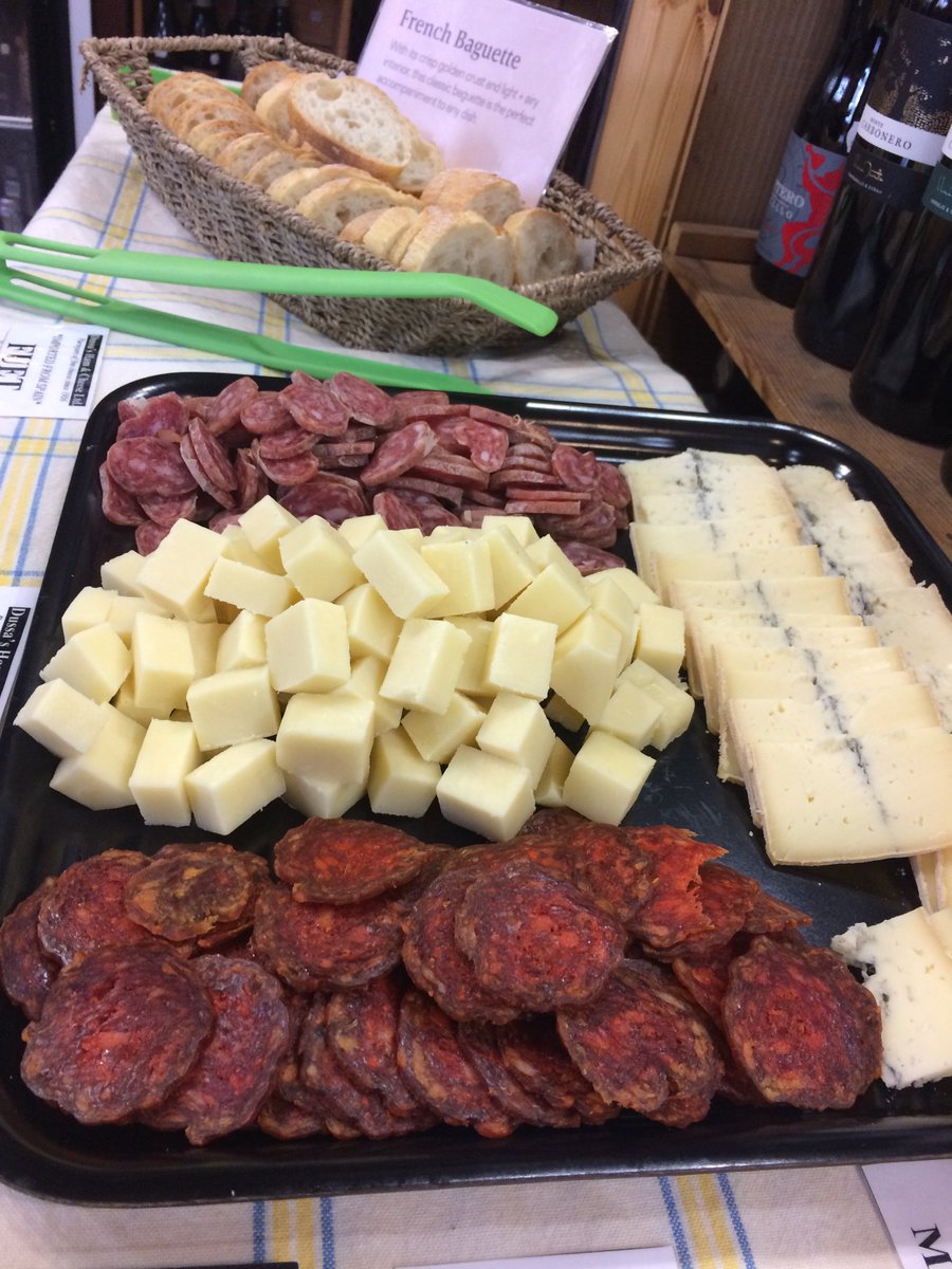 GILibertywine's tweet photo. #winedownfriday with @PatagoniaImpor1 pouring #torrontes and #cabernetsauvignon with nibbles by @Dussas @TerraBreads https://t.co/cqNR2eBnMz