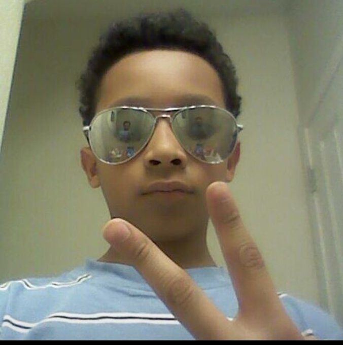 DNvdT9NUMAAq-r-.jpg:small