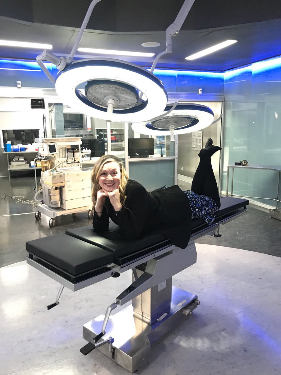 Gee whiz - operating tables are FUN! <a href="/GoodDoctorABC/">The Good Doctor</a> <a href="/SeattleRefined/">Seattle Refined</a> #TheGoodDoctor