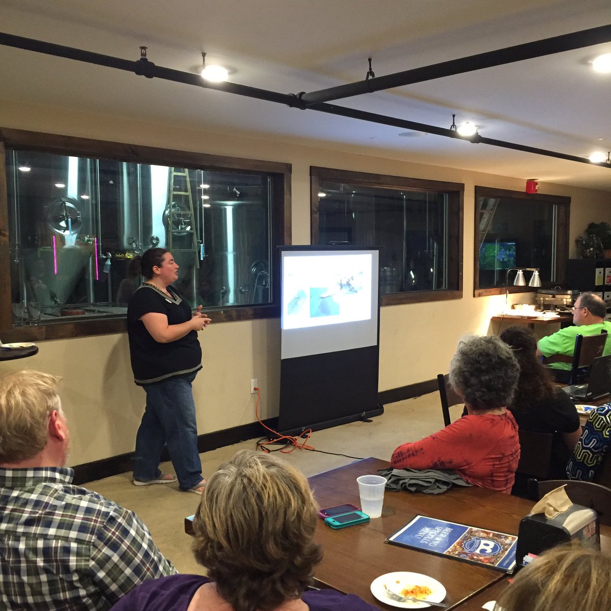 #mamea17 is underway with a keynote from Jenn Dittmer from <a href="/NatlAquarium/">National Aquarium</a>'s animal rescue program, at <a href="/OcBrewCo/">OcBrewingCompany</a>!