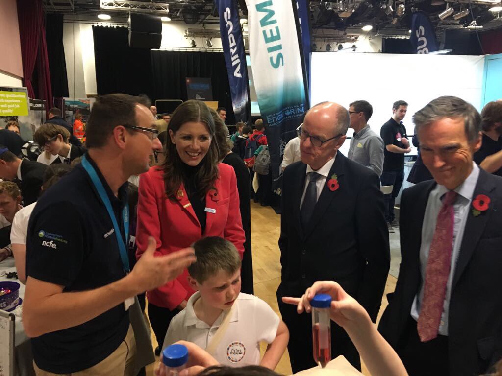 michelledonelan's tweet photo. Thank you to @NickGibbUK for visiting @WiltshireEng today #EngFest17 @AWMurrison #engineering #stem #Wiltshire https://t.co/gX01wDhGKf