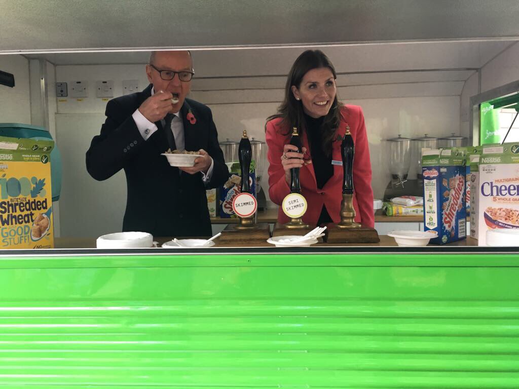 michelledonelan's tweet photo. Thank you to @NickGibbUK for visiting @WiltshireEng today #EngFest17 @AWMurrison #engineering #stem #Wiltshire https://t.co/gX01wDhGKf