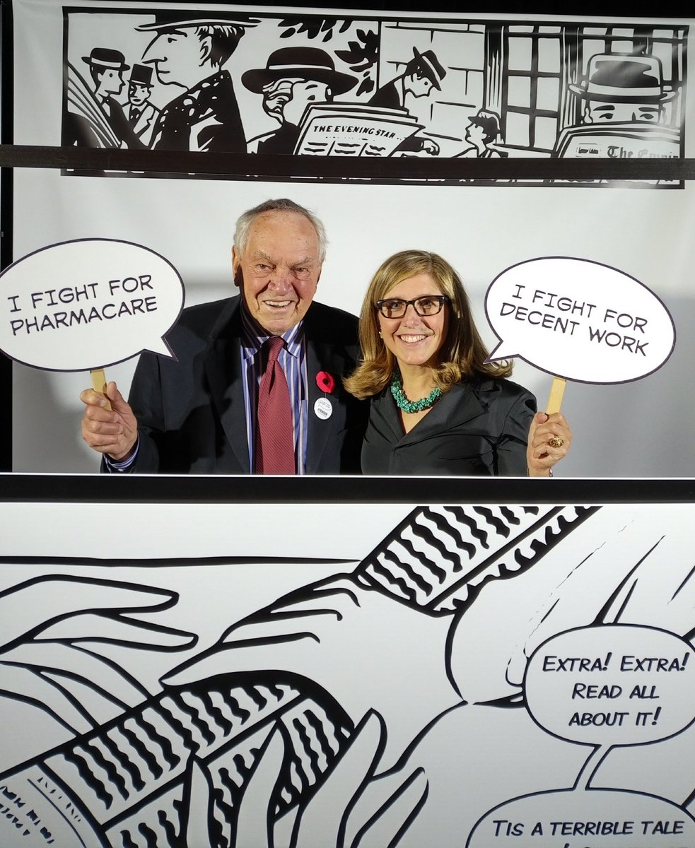 rjcsmith's tweet photo. Ed @Broadbent shows his true colours at #atkinson75 @colette_murphy @AtkinsonCF #cdnpoli #onpoli https://t.co/pmNzW65Ngx