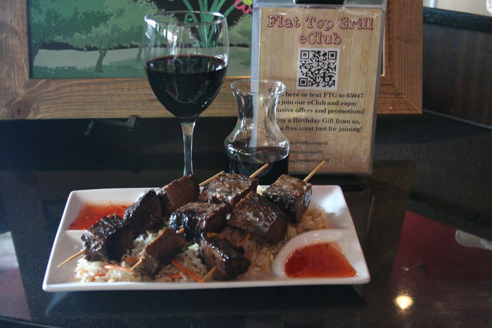 flattopgrill's tweet photo. Mmmm. #beefpops + #redwine = #sublime. #mathwecangetbehind https://t.co/InRkEvlM9N
