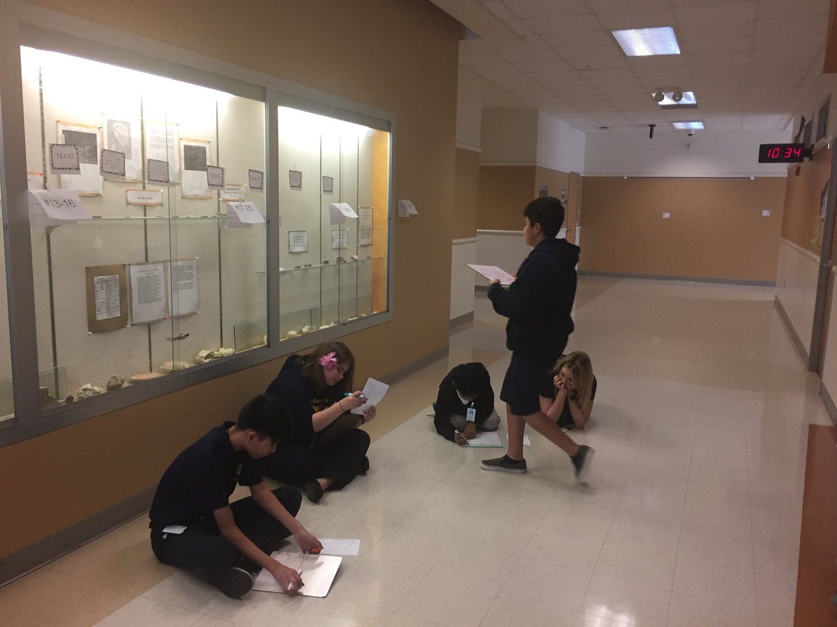 deZavalaMS's tweet photo. #TargetedThursday in the hall with Mrs. Land. A little math competition going on. https://t.co/bRjYYaO3t6