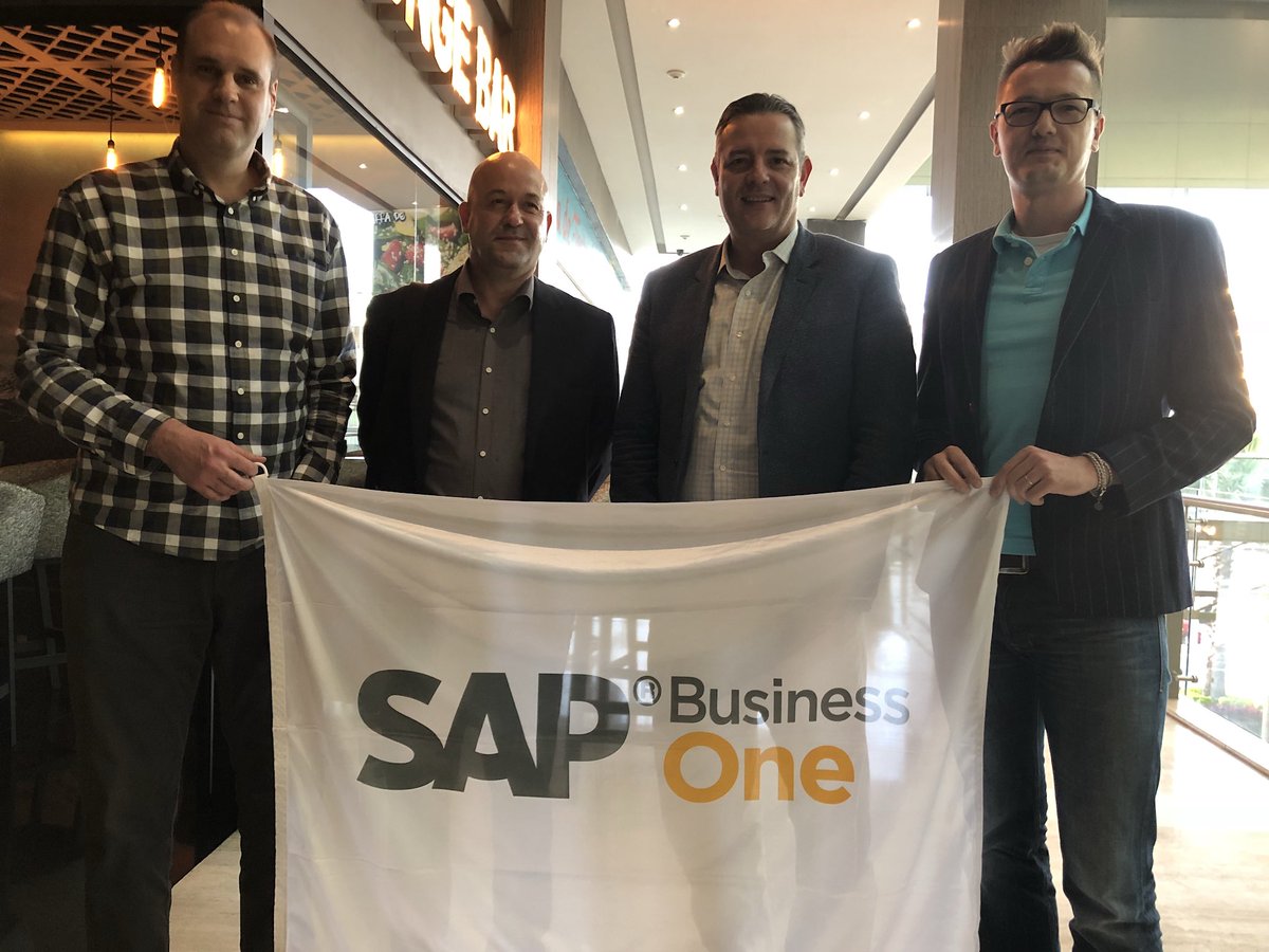 Steffen Kamphoff tweet media