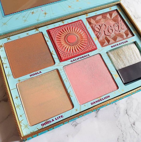 BenefitBeauty's tweet photo. Who else can't enough of our #cheekparade palette?! ππ½π (πΈ: @wantastic32) https://t.co/9jSbVsZGqH
