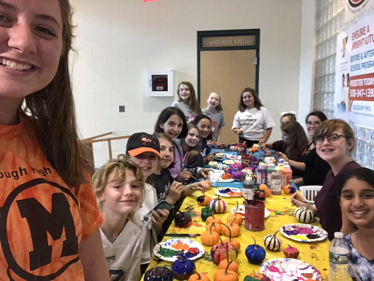 Heidi4SEMASC's tweet photo. Glad to be able to take a trip down memory lane at @jtnicholsms 🐯#remembertheroads 🚘 https://t.co/CF38MQDcEb