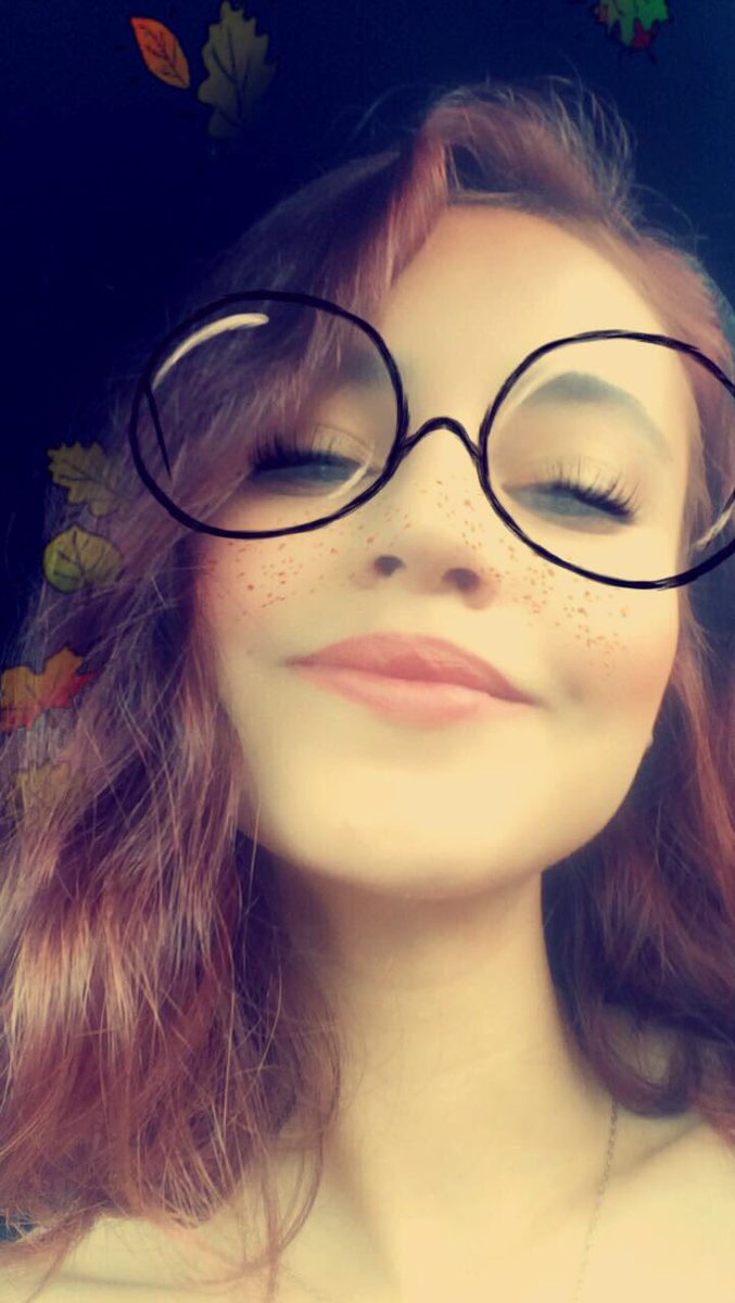 _ashmatch's tweet image. As you can tell... I’m really digging this fall snapchat filter