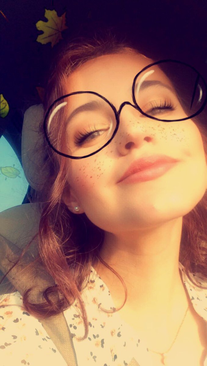 _ashmatch's tweet image. As you can tell... I’m really digging this fall snapchat filter