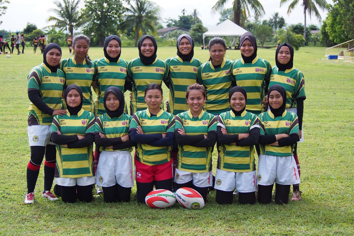 munirahissah_'s tweet photo. May Allah bless us today. Amin. #angelsflyhigh #upmladiesAngels https://t.co/6SRzwokQaO
