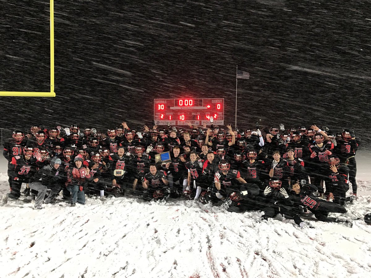 CoachHerberg's tweet image. Your section 8AAAA champs! 4 years in a row! #3left