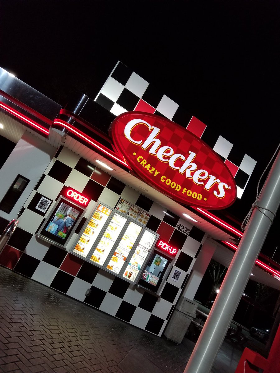 ThinkJustinJ's tweet image. @CheckersRallys 👌🔥🍔🍟 #fastfoodie #fryday #3for4