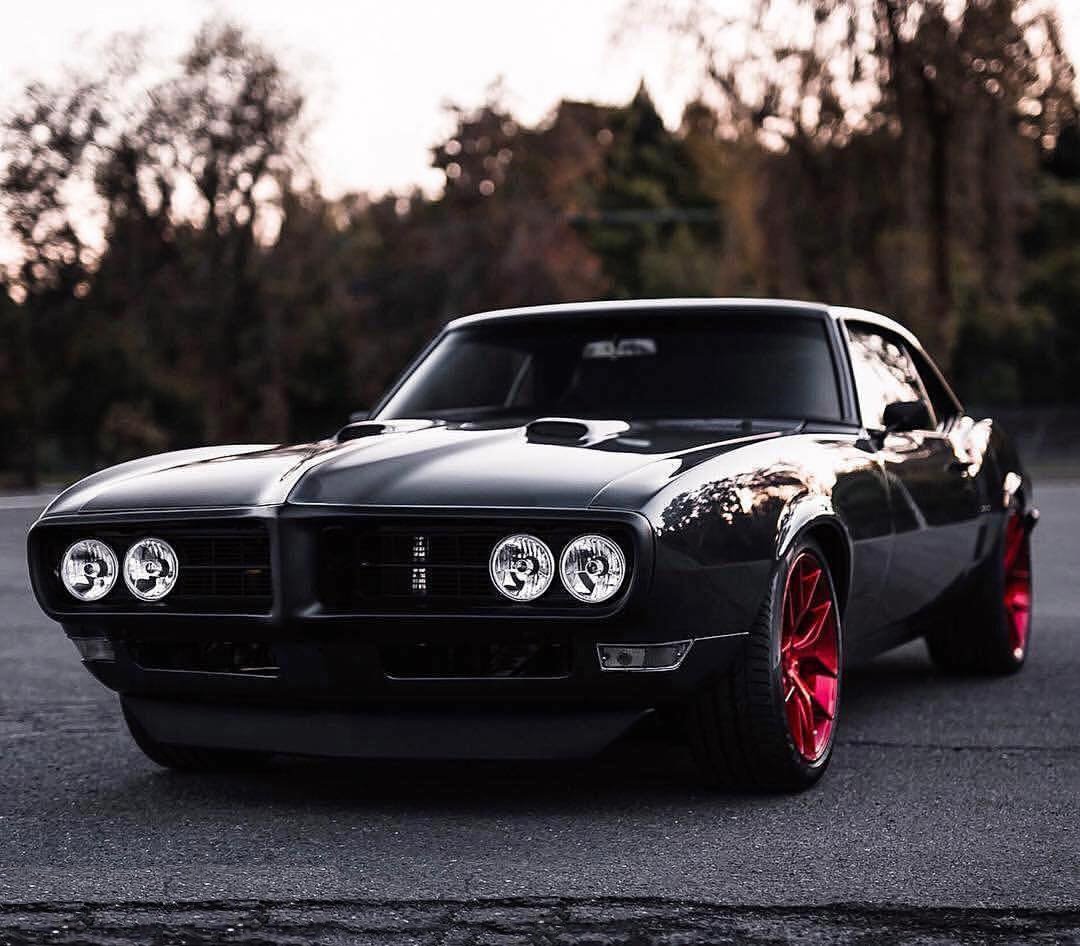 Custom '68 Firebird