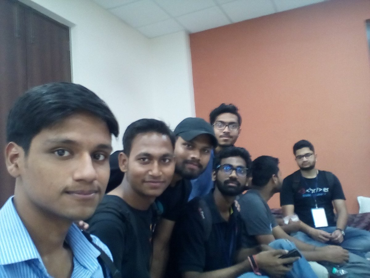 Aniketuttam1's tweet image. Working late in #PyConIndia2017
@IHackPY @techy_tushar @pyconindia