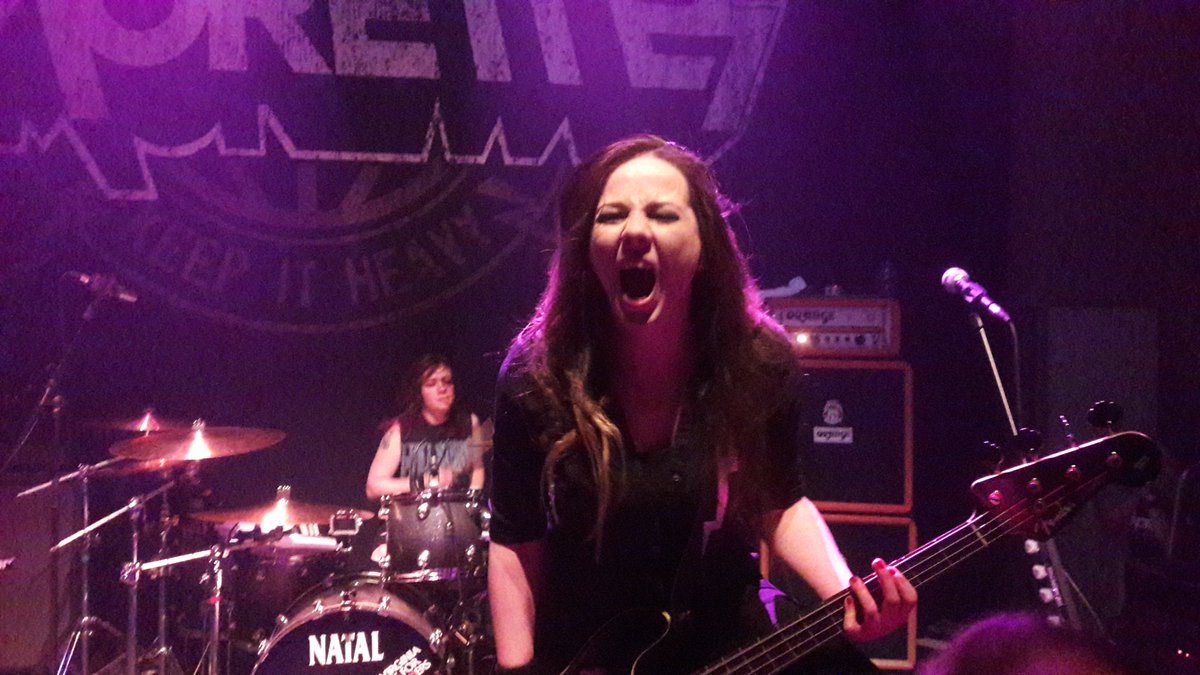 sideburns1970's tweet image. Loved every note