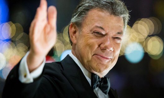 bettycriticona's tweet image. RT si consideras que Juan Manuel Santos es un hijueputa y merece el total desprecio de los colombianos...