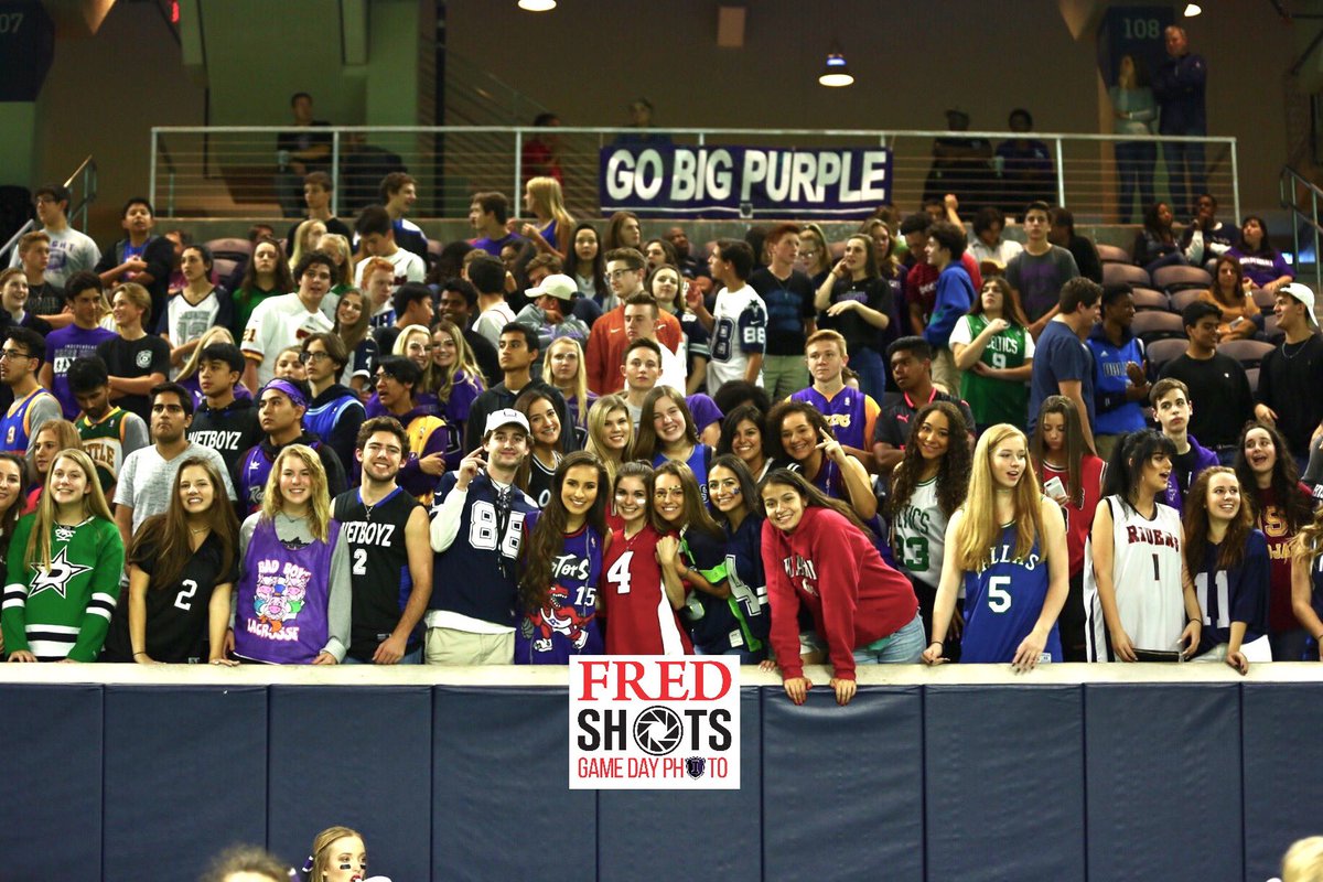 fredshots's tweet photo. @ihsstusec is bringing it tonight! @_KnightFootball @IHSFrisco #PurplePower https://t.co/8A12S3o6XY