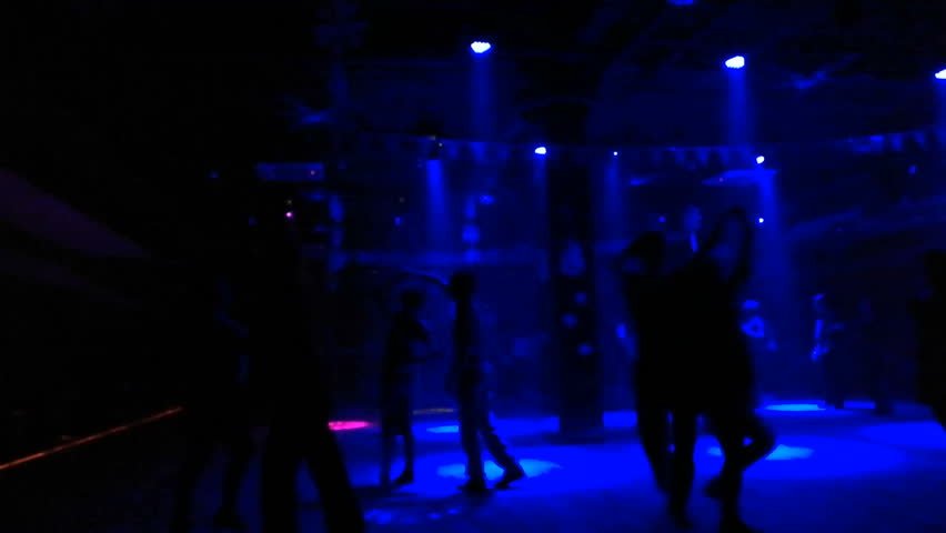 news24tvchannel's tweet photo. Couple held for pushing Delhi girls into bar dancing #Delhi #Girls #bardancing https://t.co/tVPmjn74wa https://t.co/ZL2gqjw3TH