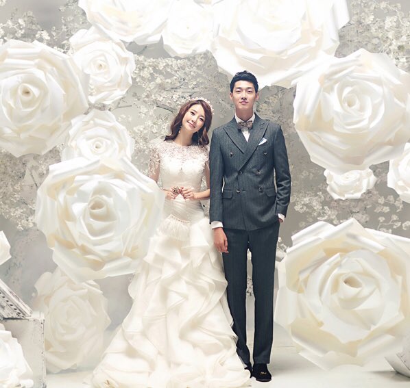weddingportersg's tweet photo. Here’s a chance for you to score a K-concept pre-wedding photography at 50% off. https://t.co/qPfCncOPXG https://t.co/KsNp5xz6hI