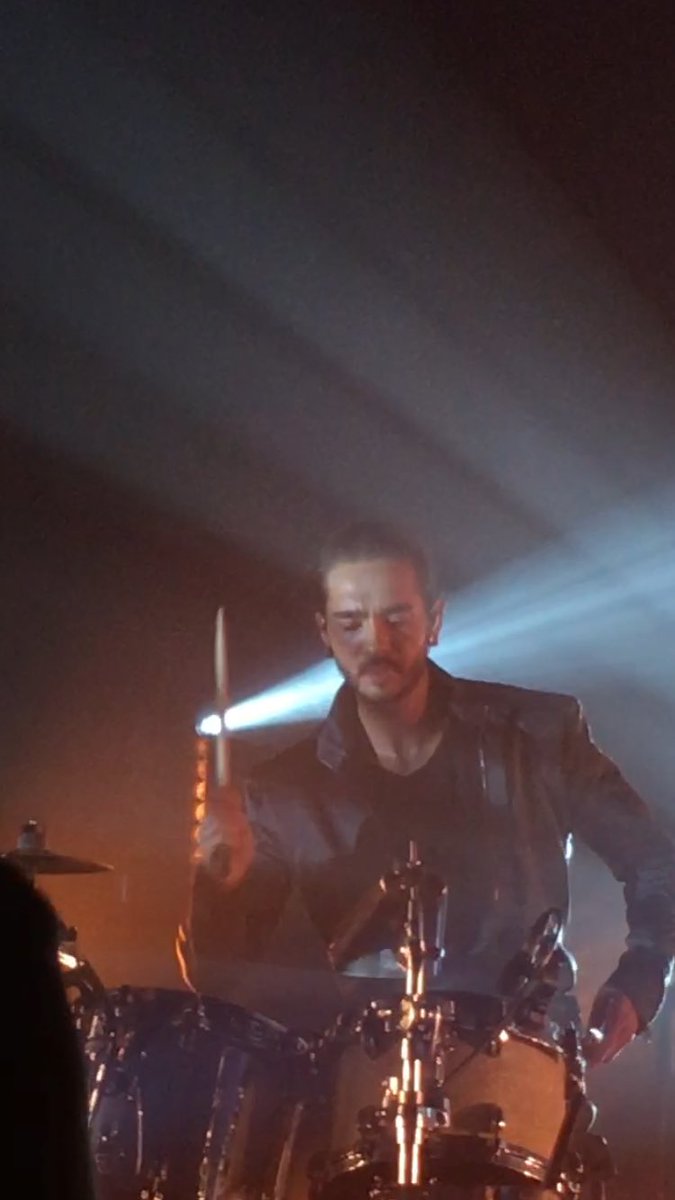 DNwOP78WkAA7DGG.jpg (675×1200)