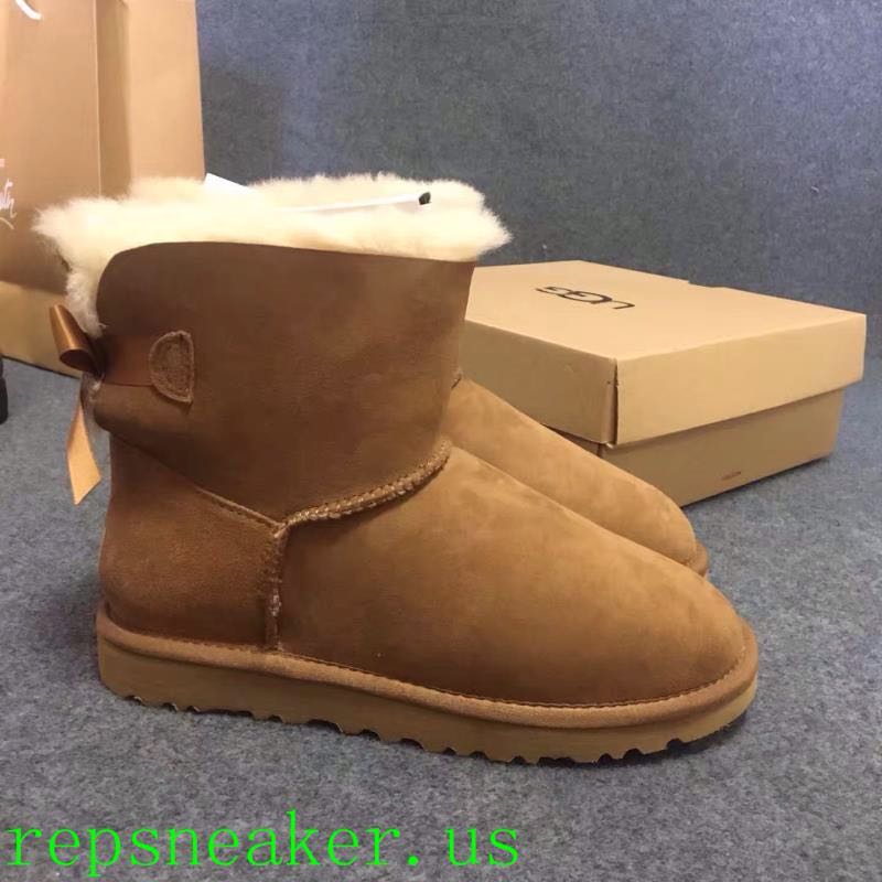 repsneakeryeezy's tweet photo. UGG women boots
Size 4-10
https://t.co/tyGgiw9POY
#uggsingaporetakashimaya
#uggboots
#uggau
#uggaustralia
#timberland https://t.co/RCcQXtBtye