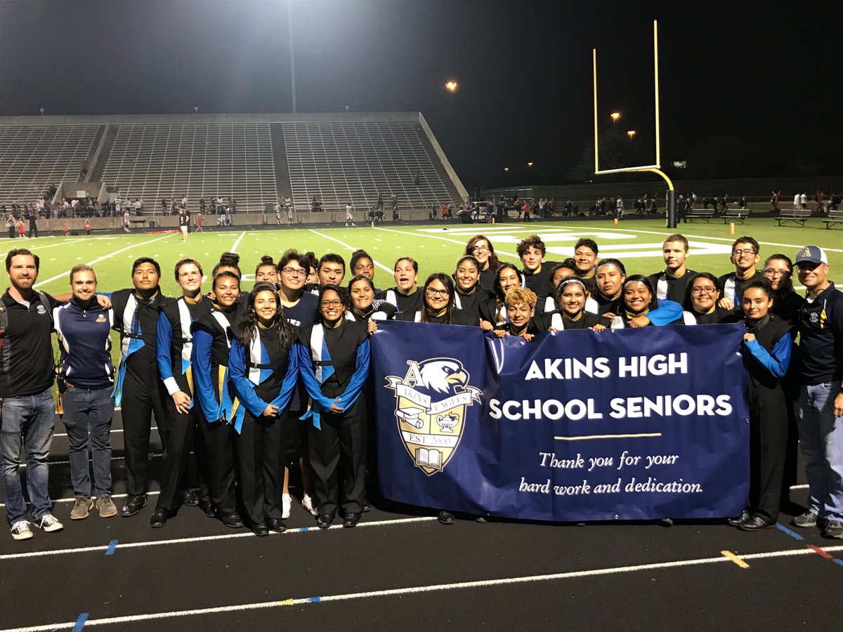AkinsEagleBand's tweet photo. Much love to the AEB Senior Class of 2018! https://t.co/xQ75XZ01xI